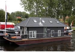 Photo Textures of Buildings Houseboat